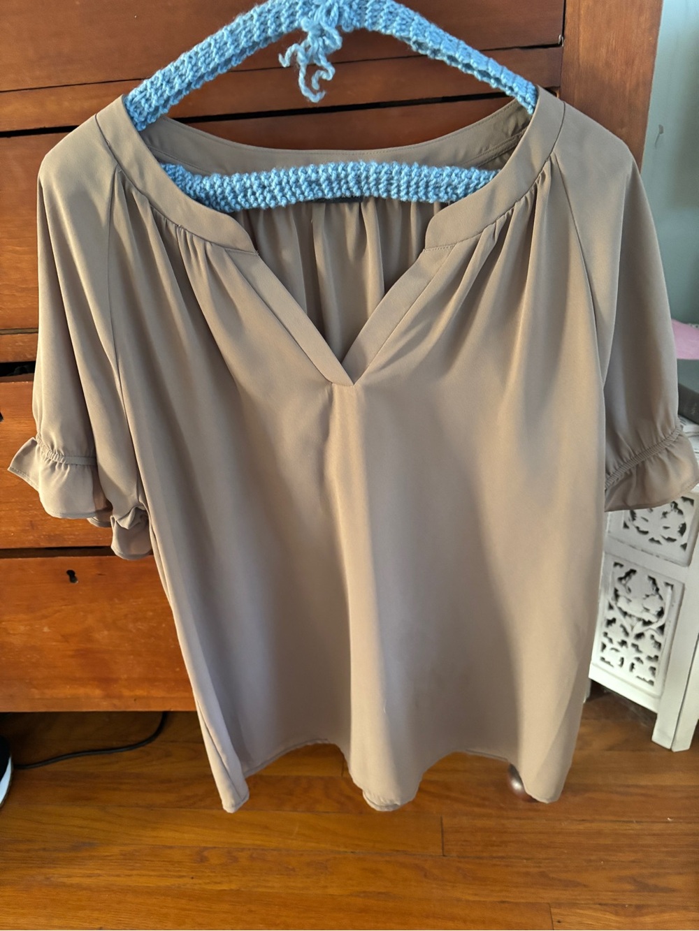 West Kei Taupe V-Neck Short Sleeve Blouse